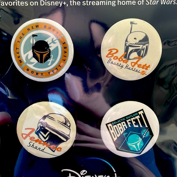 Star Wars The Mandalorian and Boba Fett Disney+ pin set - Picture 2 of 3